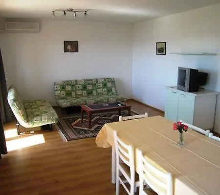 Apartament Nette Mit Whirlpool Und Garten *